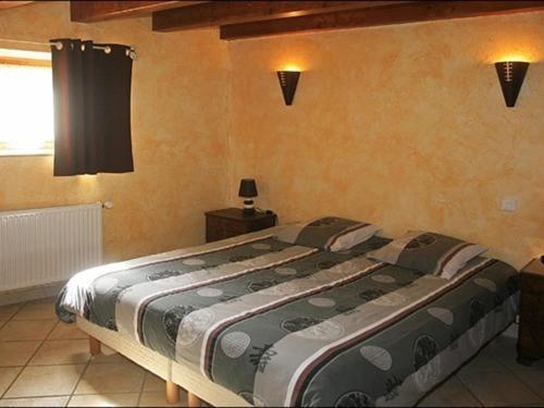 Gite Des 3 Hiboux Mondon Exterior foto